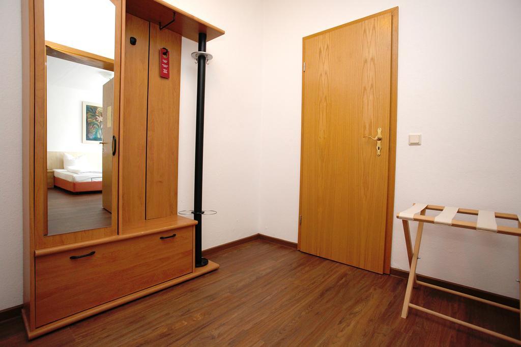 Hotel Heidenschanze 2*
