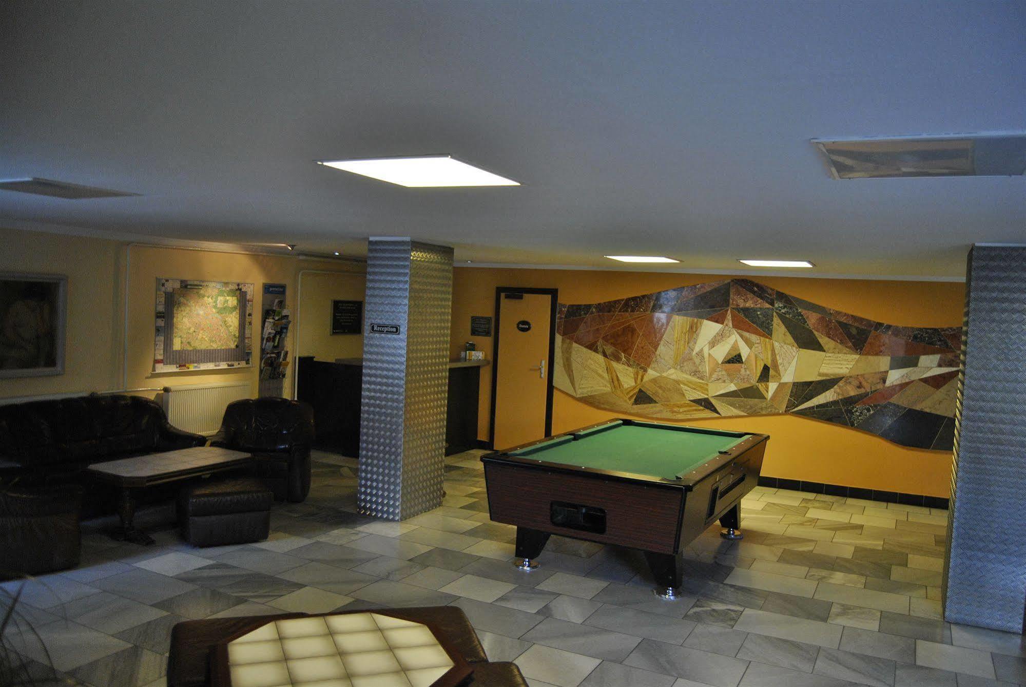 Hotel Heidenschanze 2*